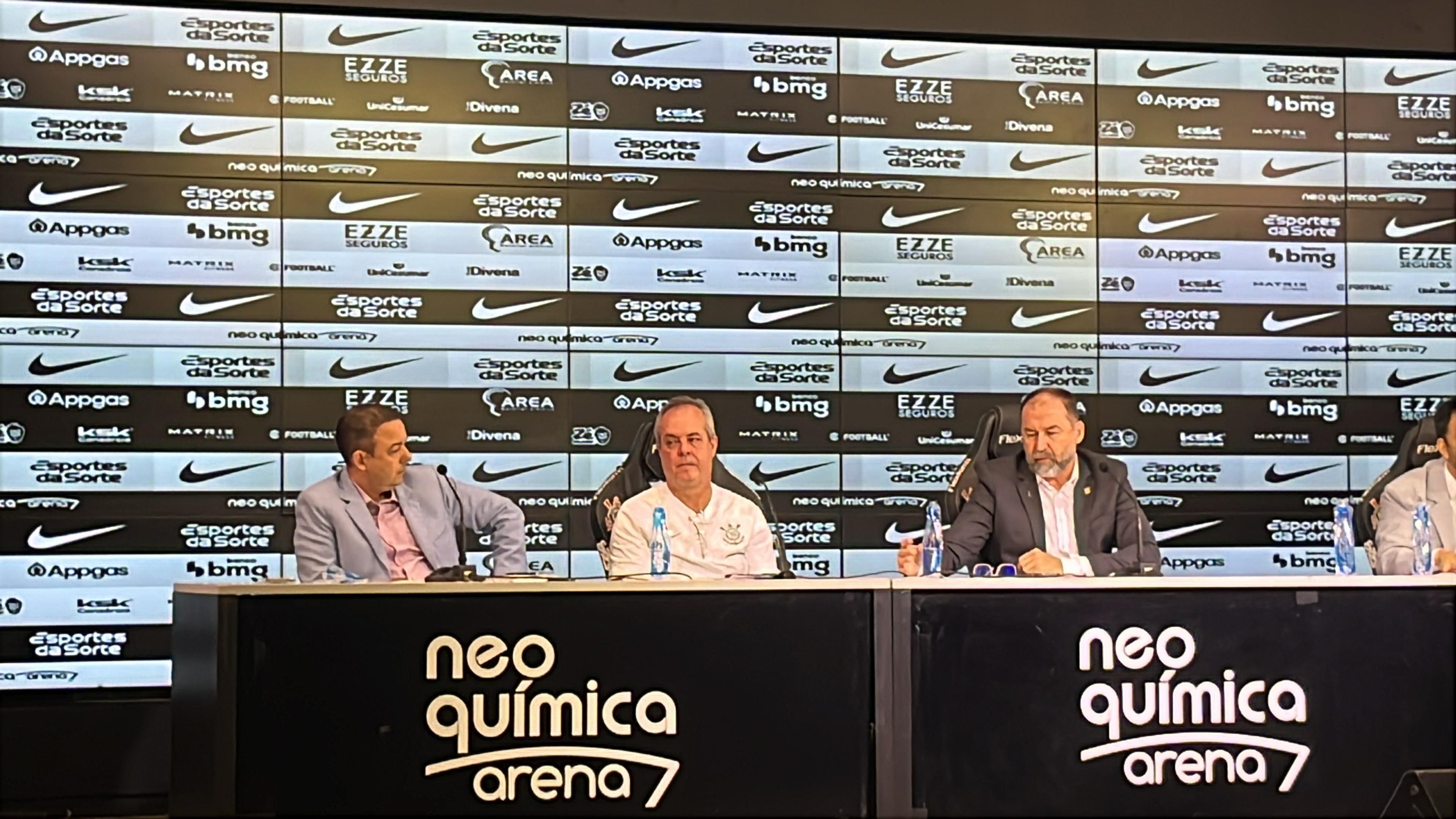 Novo diretor do Corinthians resume momento do clube: “Um mendigo me falou”